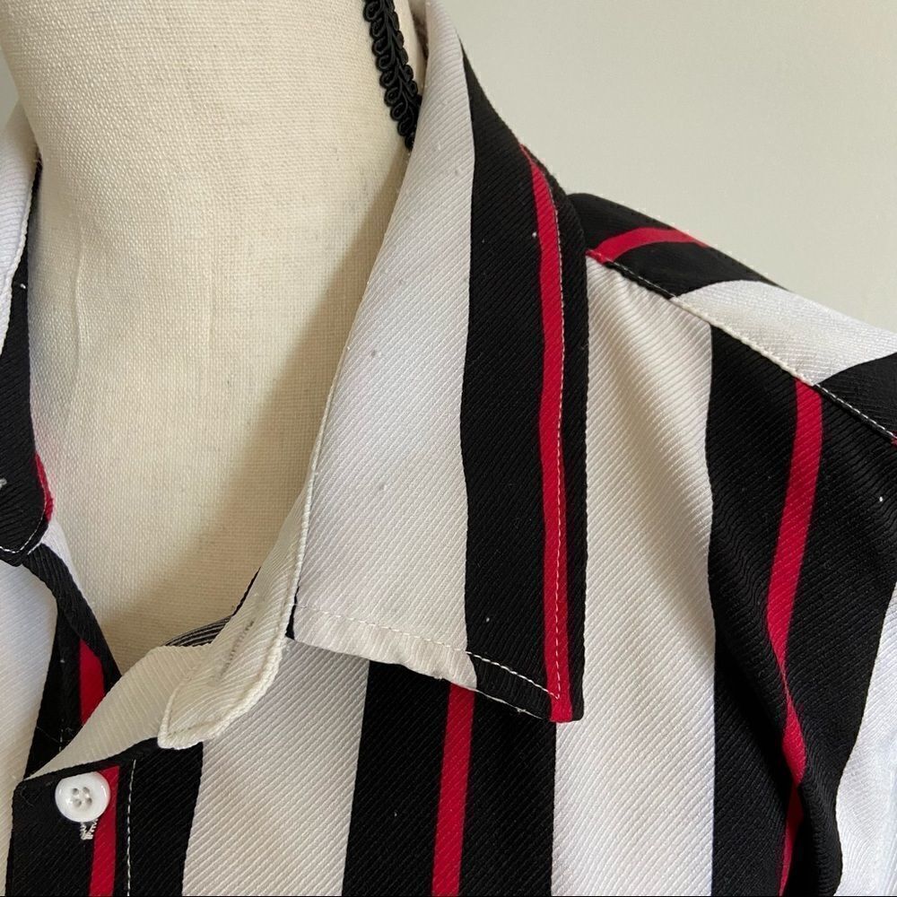 SheIn Red/Black Vertical Striped Button Up Top - Picture 3 of 5